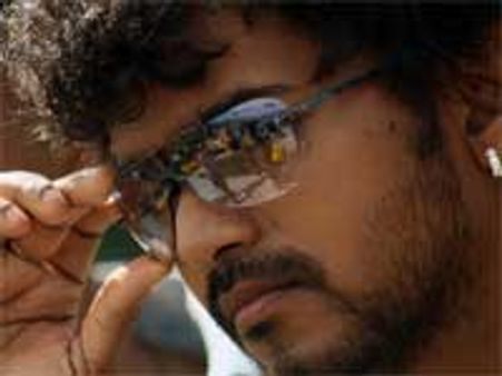 Vijay doing cameo in Sattappadi Kuttram!