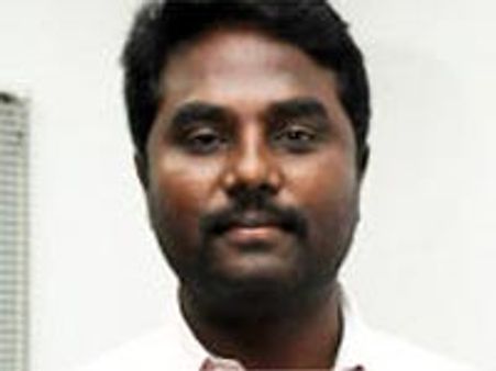 Mithran Jawahar marries Jafeen Bahu