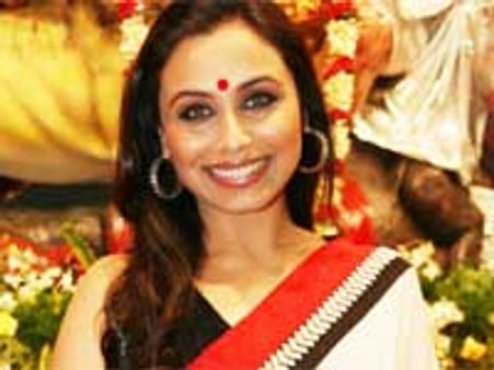 Bollywood beauties use abusive language in films