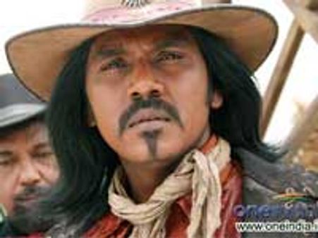 Raghava Lawrence joins Vijay's Nanban team