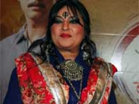 Dolly's 'totey udd gaye' brought Kabootari Mai to her