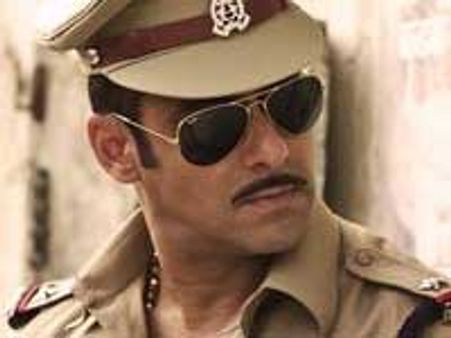Abhinav chooses Dabangg Khan over King Khan