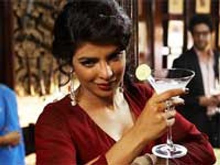 7 Khoon Maaf failed to take off at Overseas Box Office