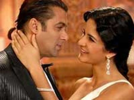 Katrina prefers SRK and Hrithik to Salman