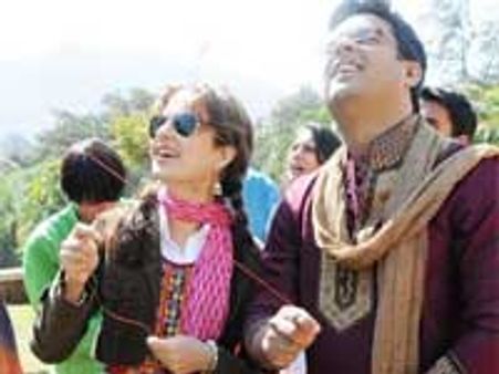 Tanu Weds Manu turns out to be a public charmer