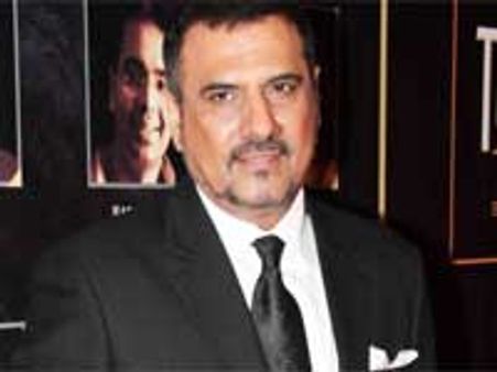 Boman Irani injured on FALTU sets