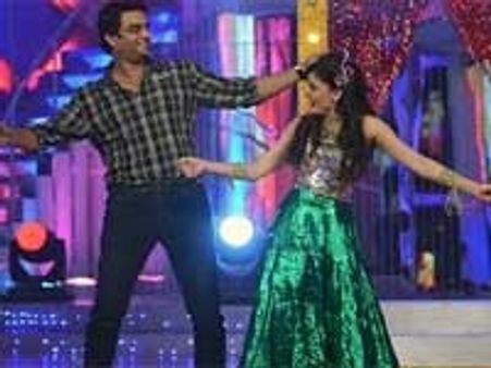 Madhavan's UP, Bihar steps at Jhalak Dikhala Jaa 4