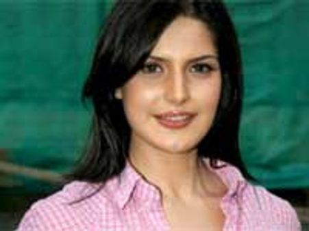 Zarine Khan accepted Ready for Salman Khan