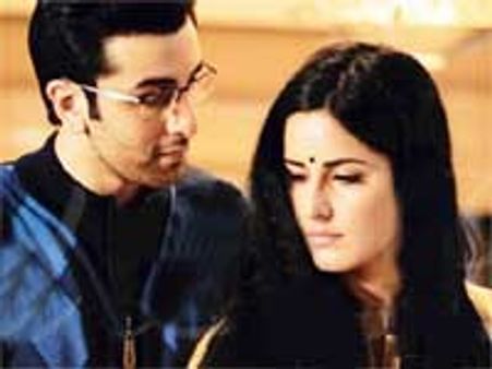 Katrina snubs back at Ranbir!