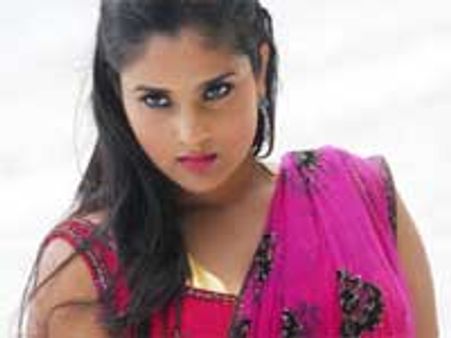 Ramya: Mr Ganesh where is my money you borrowed?