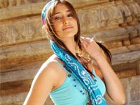 Ileana roped in for Rajinikanth's Rana