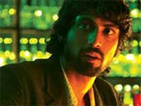 Dum Maaro Dum Nite with Daggubati-Anushka