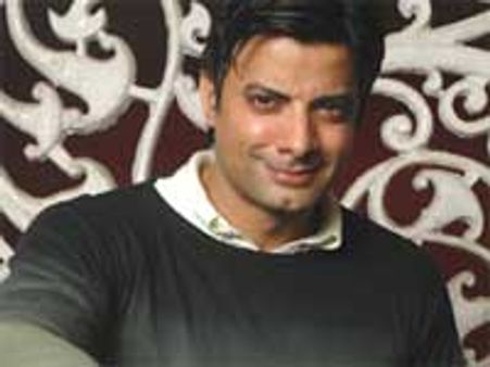 Rahul Bhat roped in for Anurag Kashyap's next