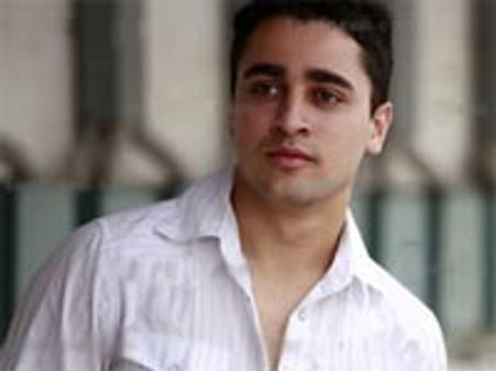 Imran Khan takes time off to meet his fans