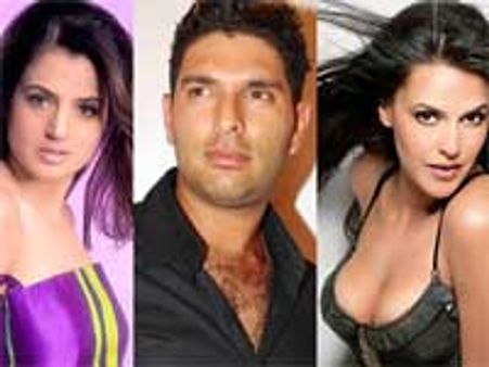 Yuvraj Singh parties with Bollywood babes