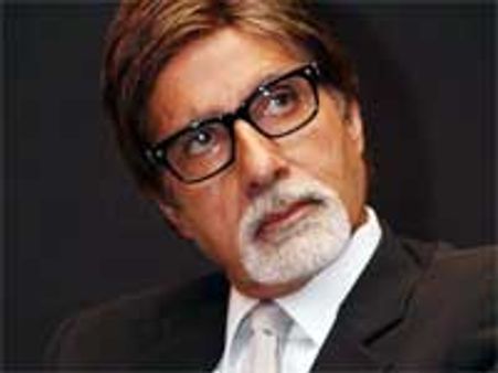 Amitabh Bachchan comes out in support of Anna Hazare