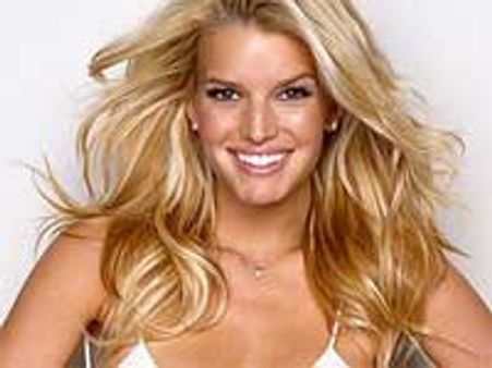 Jessica Simpson handpicked to sing for US troops