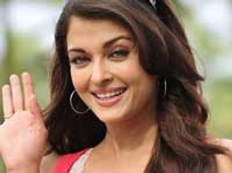 Aishwarya keeps Munnabhai waiting