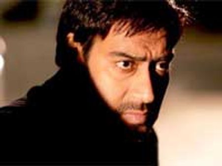Ajay Devgn met with accident on the sets of Tezz
