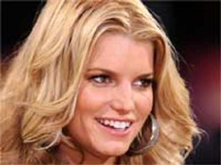 Jessica Simpson wants cleavage revealing wedding dress