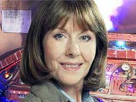 Doctor Who star Elisabeth Sladen dies of cancer