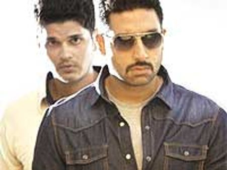 Dum Maaro Dum has nothing to do with Dev's 1971 film