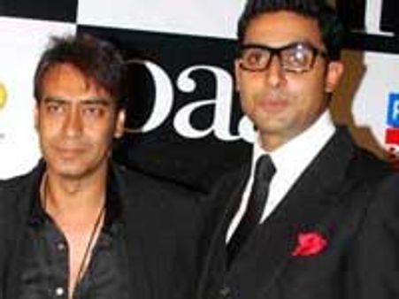 Abhishek-Ajay in remake of 1979 Golmaal