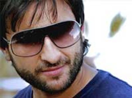 Saif Ali Khan romances a man in Agent Vinod?
