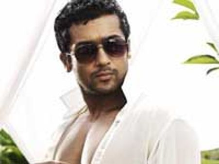 Surya, Shruti's 7 Aum Arivu characters revealed