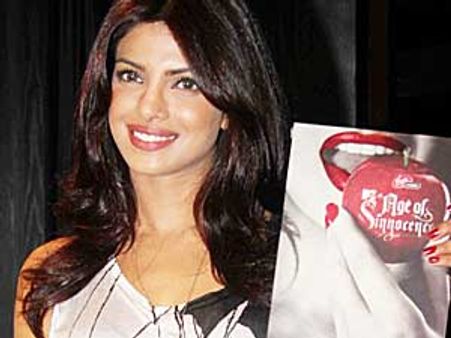 Priyanka Chopra open to kiss a hot female on-screen