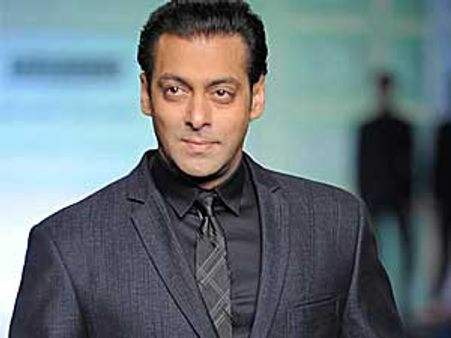 Salman breaks World Record on most kisses received