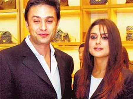 Preity-Ness finally patch up!