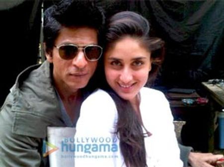 Shahrukh kissing Kareena in Ra.One?