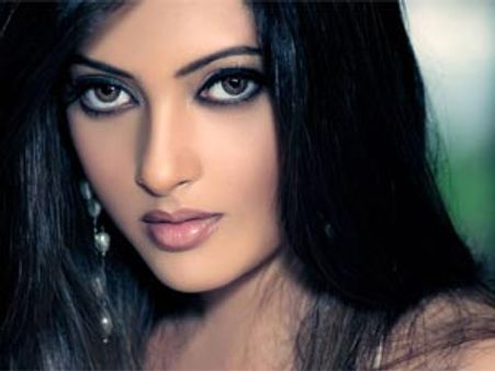 Ashmit Patel upsets ex-flame Riya Sen on MTV