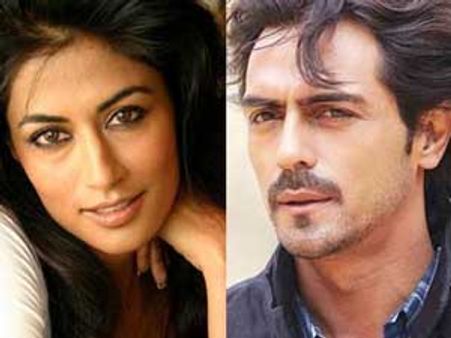 Chitrangada Singh gets steamy with Arjun Rampal