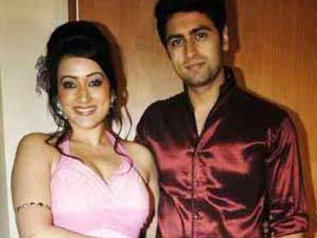 Monika Singh takes revenge on ex-beau Ankit Gera