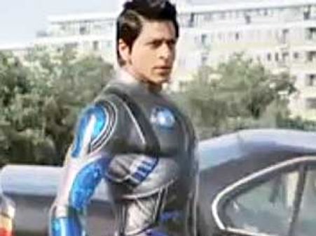 Shahrukh not happy with Ra.One outfit