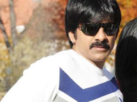 Ravi Teja's father puts him to shame