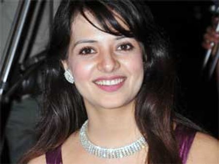 Saloni playing second heroine in Shivaraj Kumar's Lakshmi