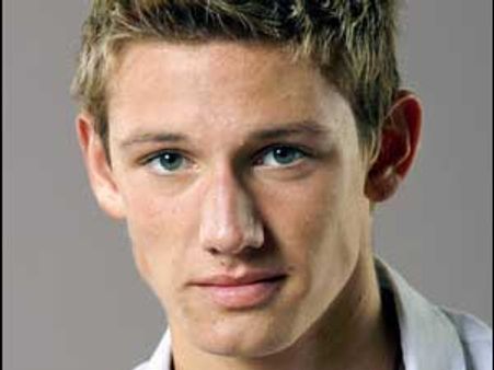 Alex Pettyfer to play stripper in Magic Mike