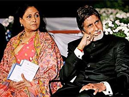 Amitabh-Jaya planning romantic wedding anniversary!
