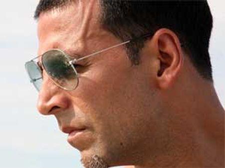 Akshay takes cue from Tom and Jerry