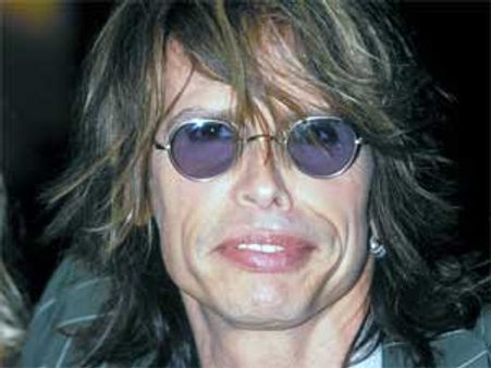 Steven Tyler admits having gay relationship