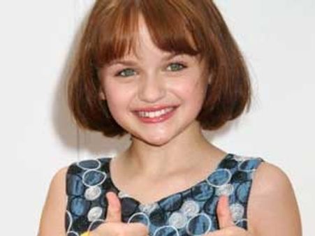 Joey King playing China girl in Oz: The Great And Powerful