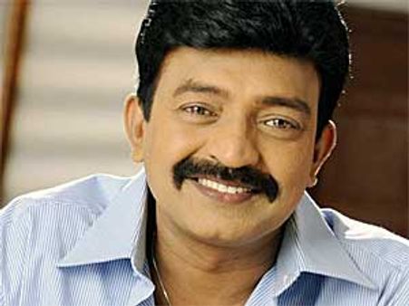 Dr.Rajasekhar injured on Mahankali sets