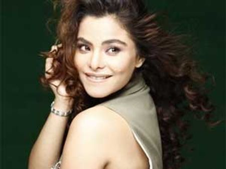 Konkana to debut in Kannada with Love Guru 2