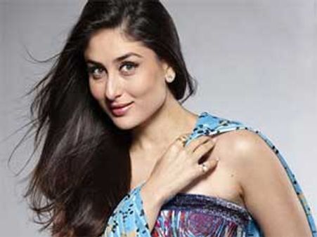 Kareena trapped between Shahrukh, Salman