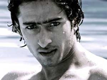 Shaheer Sheikh is a no make up boy