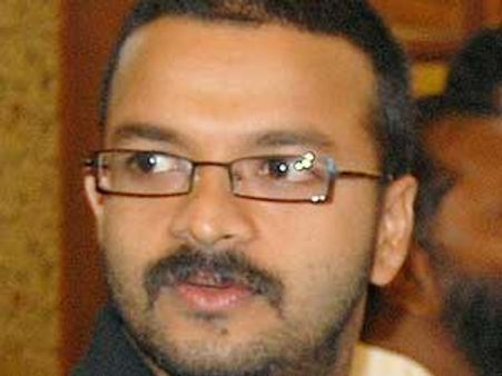 Jayasurya suffers injuries on Vadhyar set