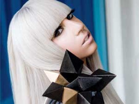 Lady Gaga's new album makes its way to Lebanon